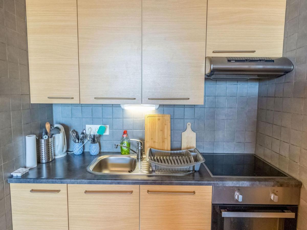 Contemporary Apartment In Oostende With Balcony 外观 照片