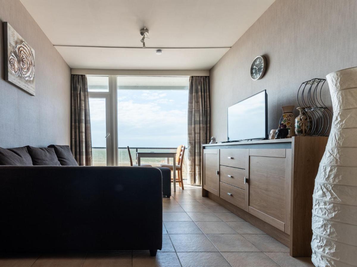 Contemporary Apartment In Oostende With Balcony 外观 照片
